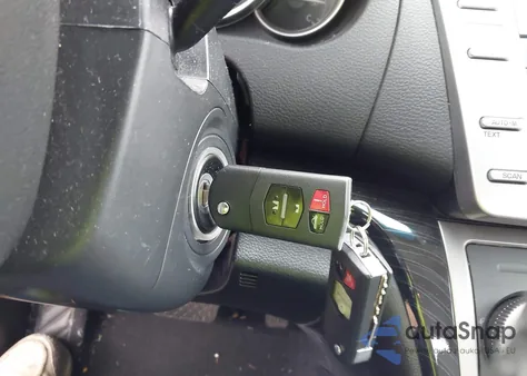 2010 Mazda Mazda6 I Touring z USA, uszkodzony, nr VIN 1YVHZ8CH5A5M35040